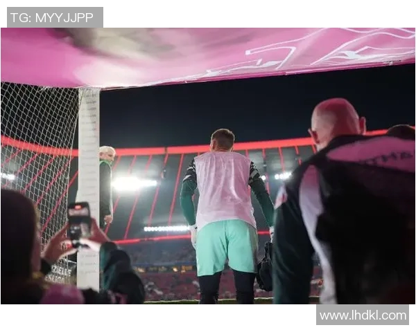 拜仁慕尼黑3-0完胜，轻松击败云达不莱梅取得胜利！