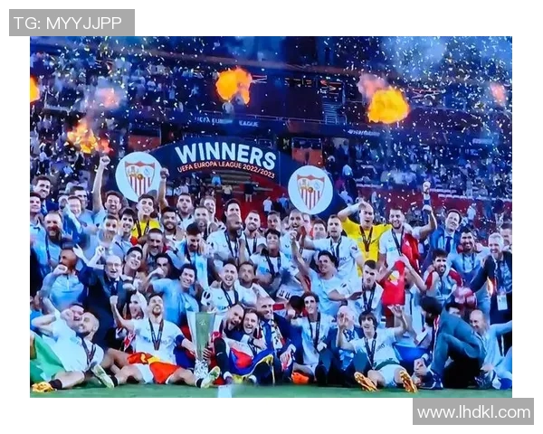 塞维利亚宣布引进意甲金靴，战力大增